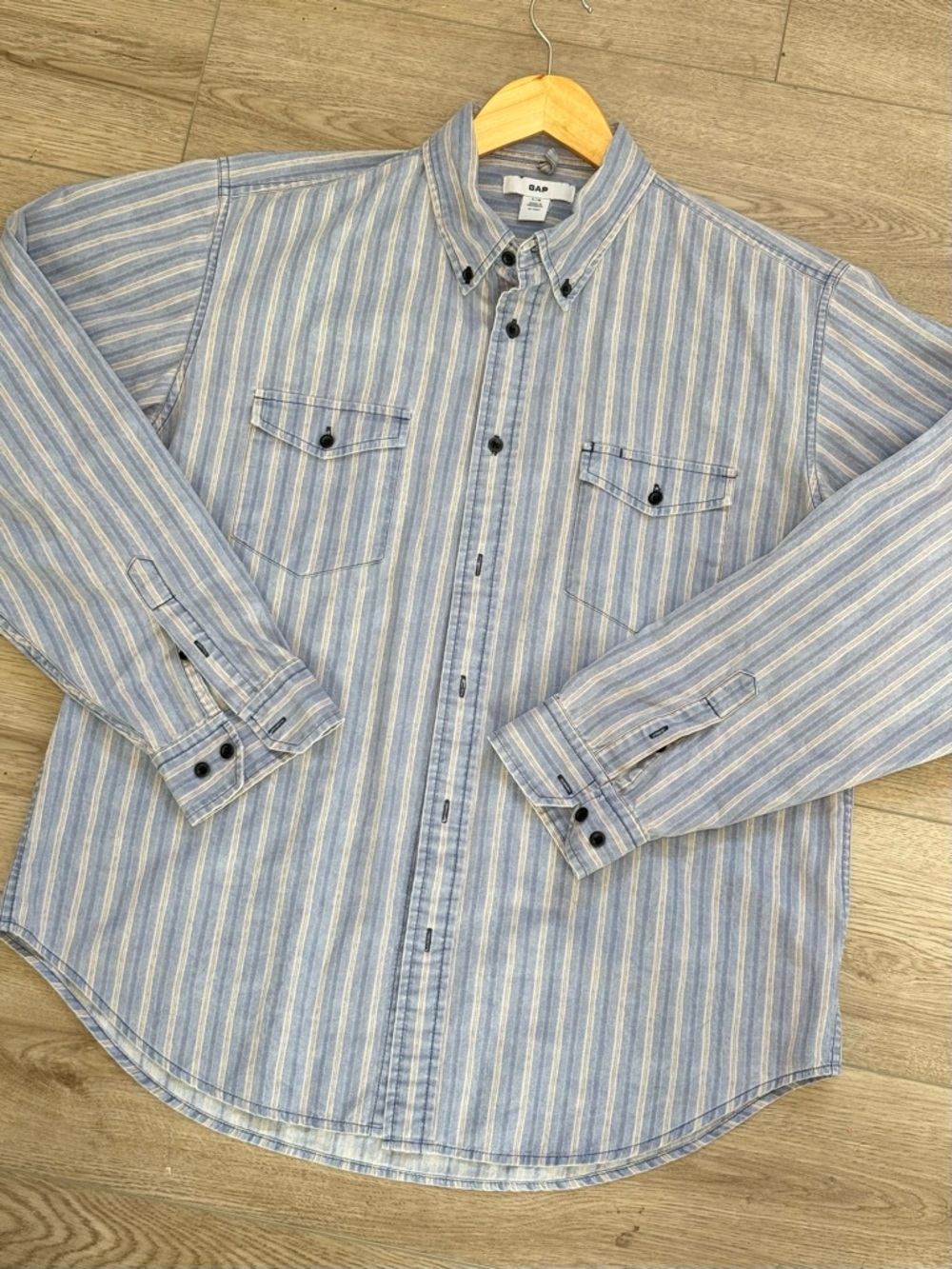 Vtg. 90s Y2K GAP Classic Cotton Striped Button-Down Shirt Sz.L
